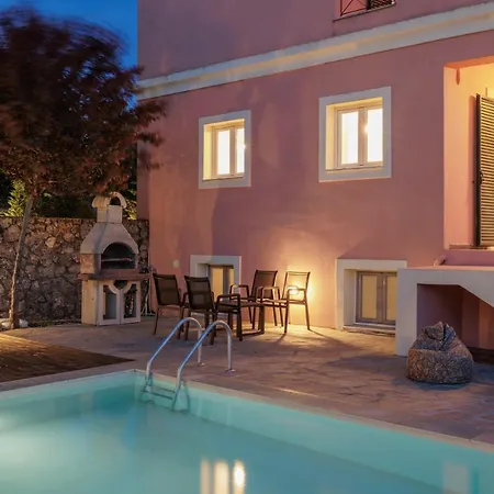 Luxury Perla Villa