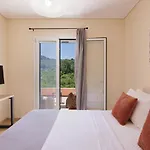 Luxury Perla Villa *